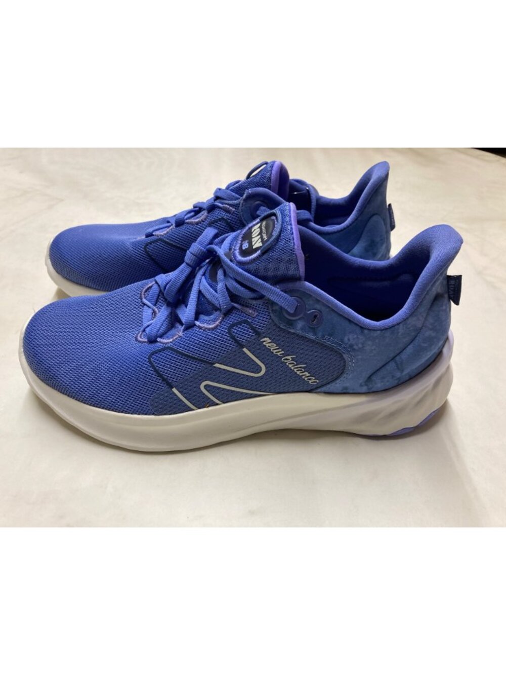 New Balance Women Fresh Foam Running Shoes  8.5 Wide Blue Athletic Sneakers New - Picture 4 of 7